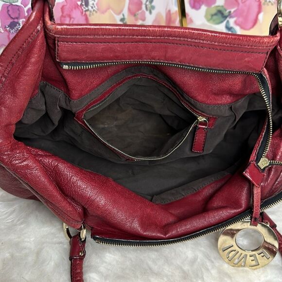 💯Authentic Fendi Hobo Leather Handbag🍀 - Picture 13 of 17